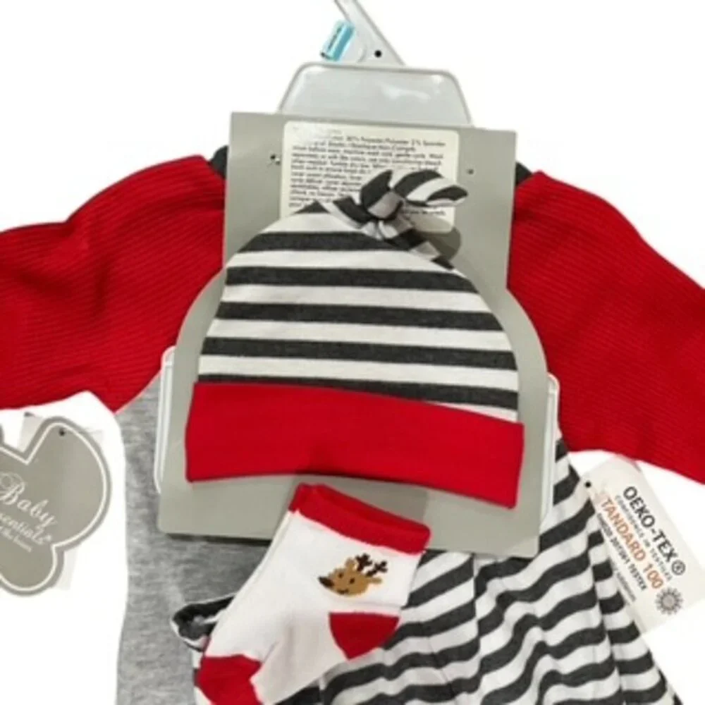 Baby Essentials socks christmas